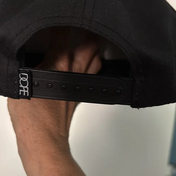 DOPE Black Cap with Gold Logo - Picture 2 of 2